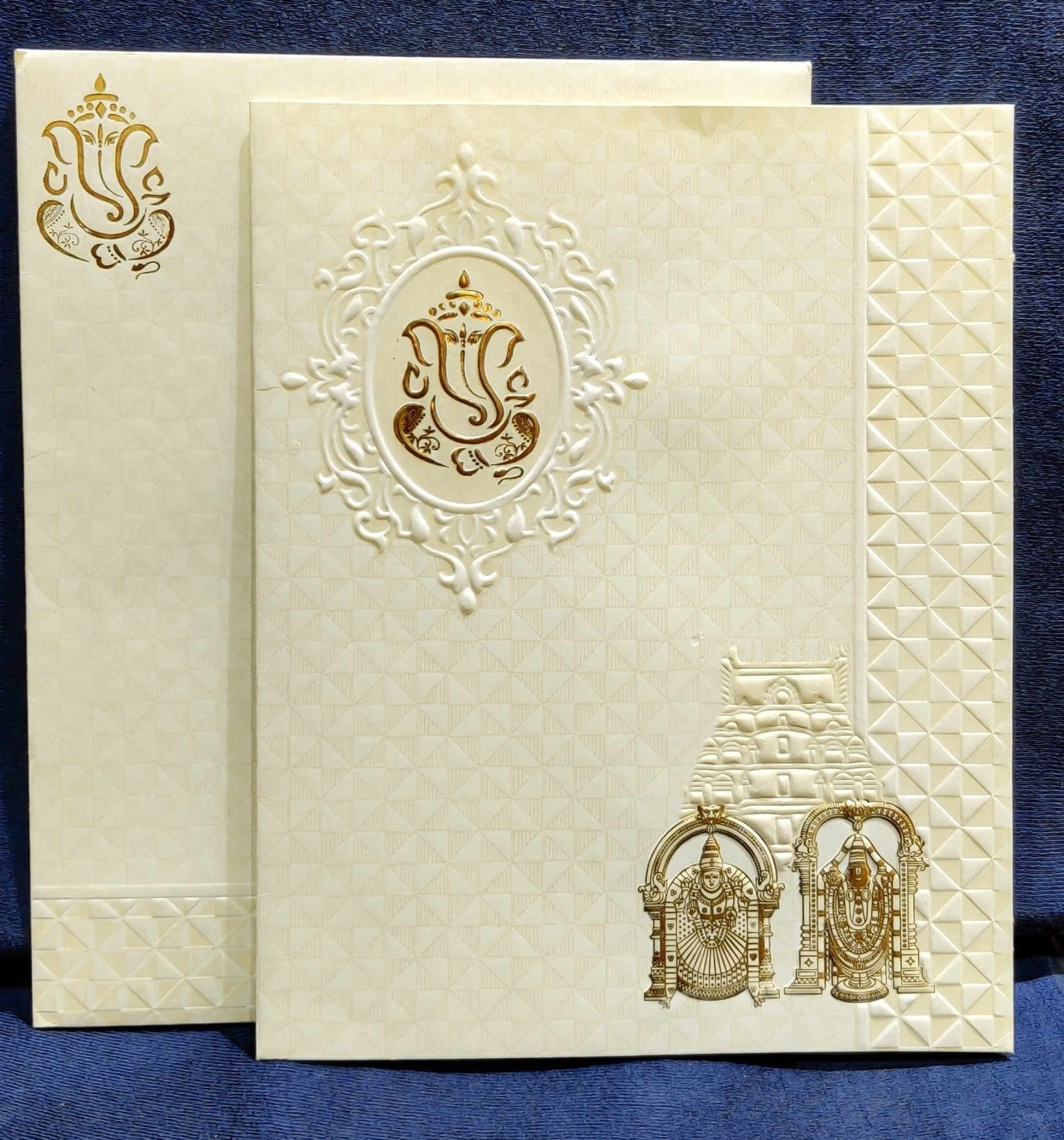 Wedding Card - Rs,  Leaflet at best price in Bengaluru  ID