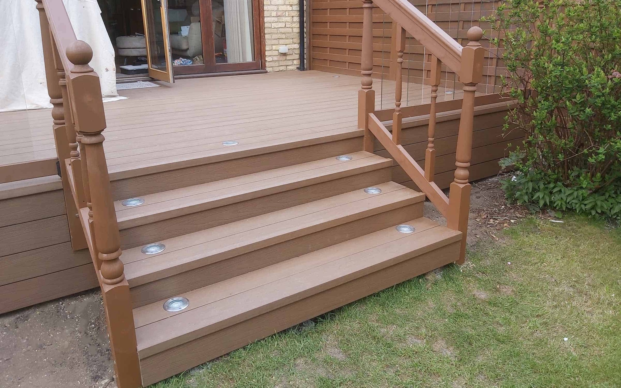 Deck Step Ideas: Elevate Your Outdoor Space