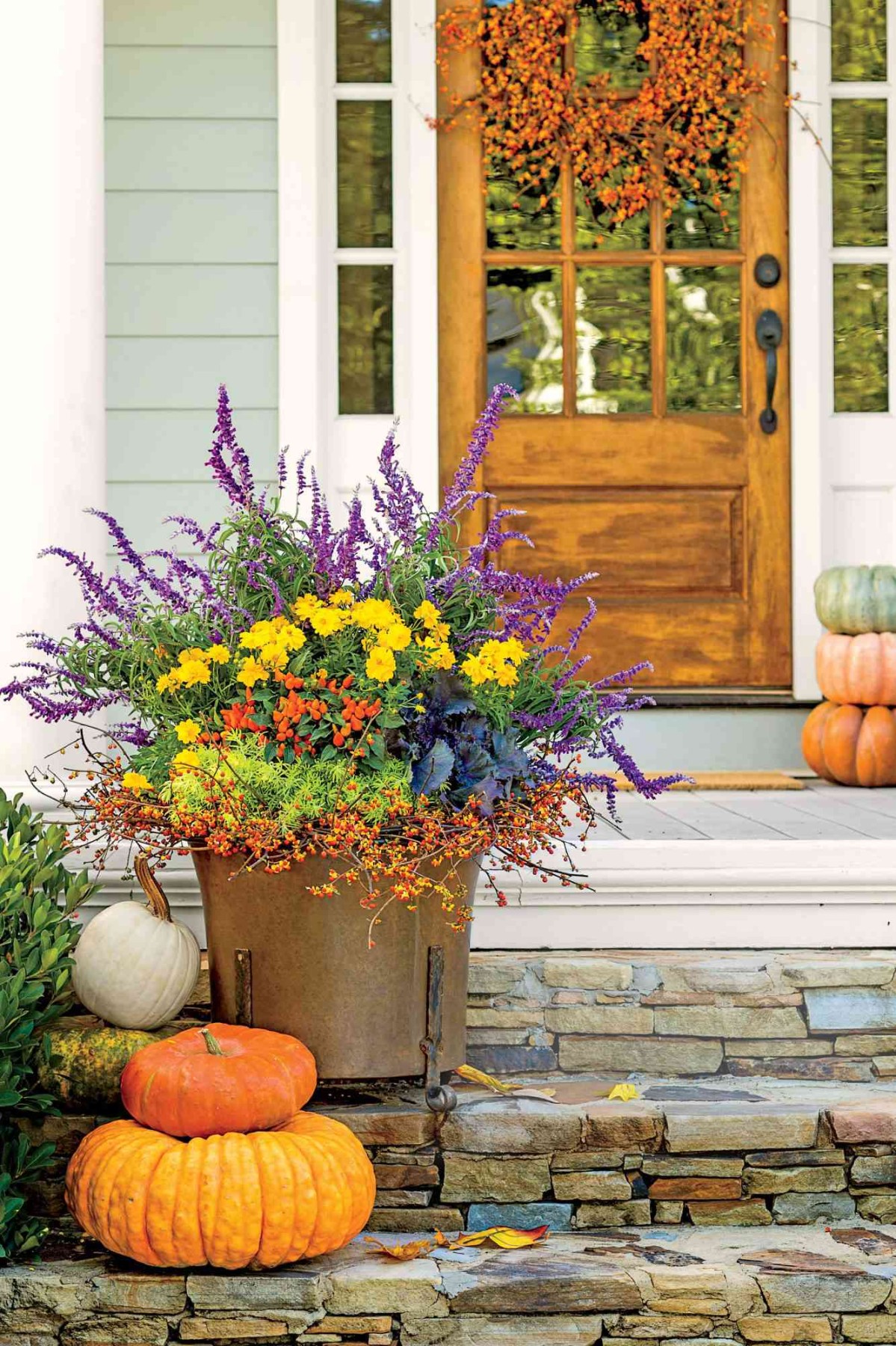 Fall Flower Pots: A Seasonal Delight