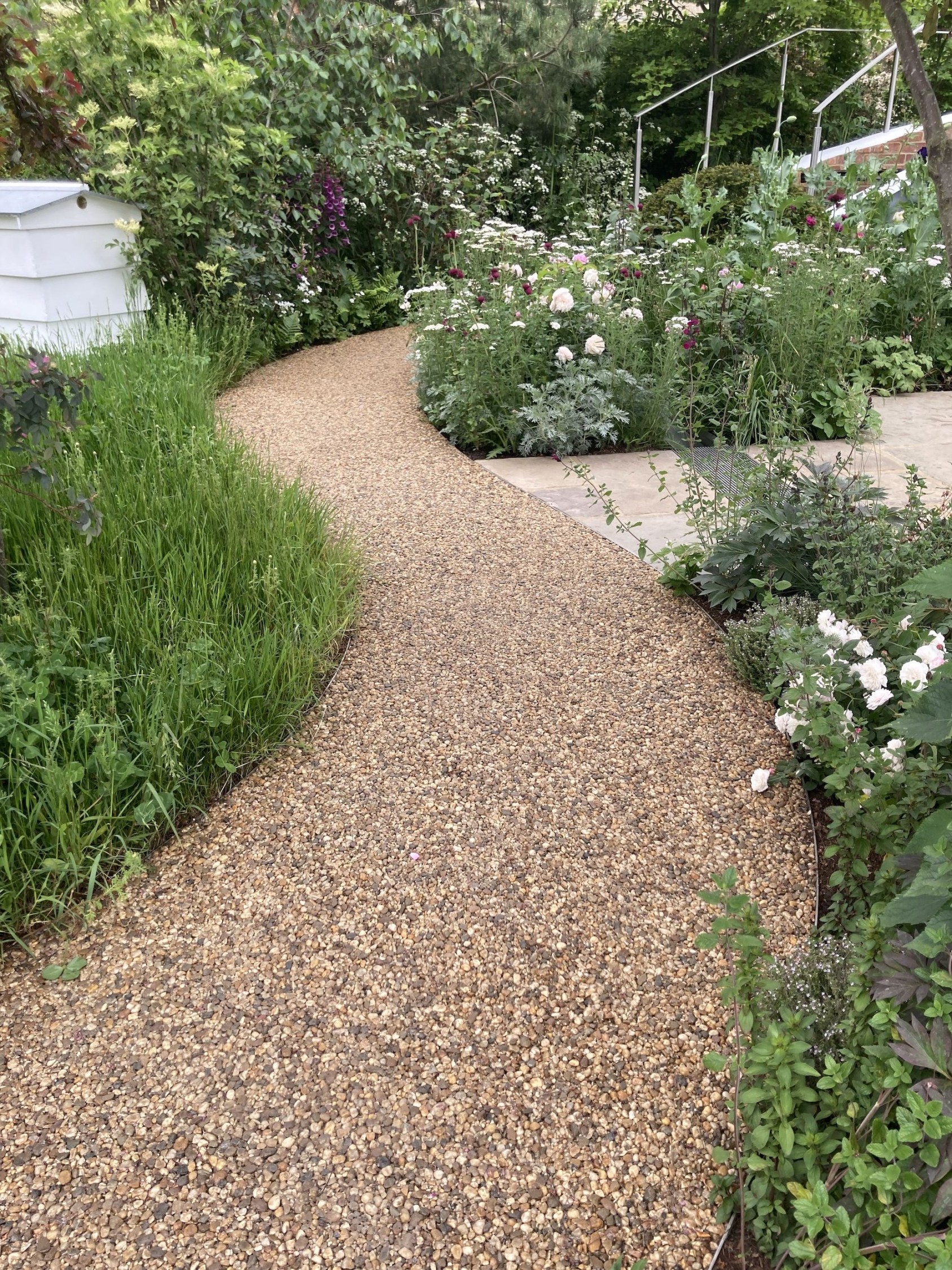 Garden Path Ideas: Crafting Your Dream Outdoor Oasis