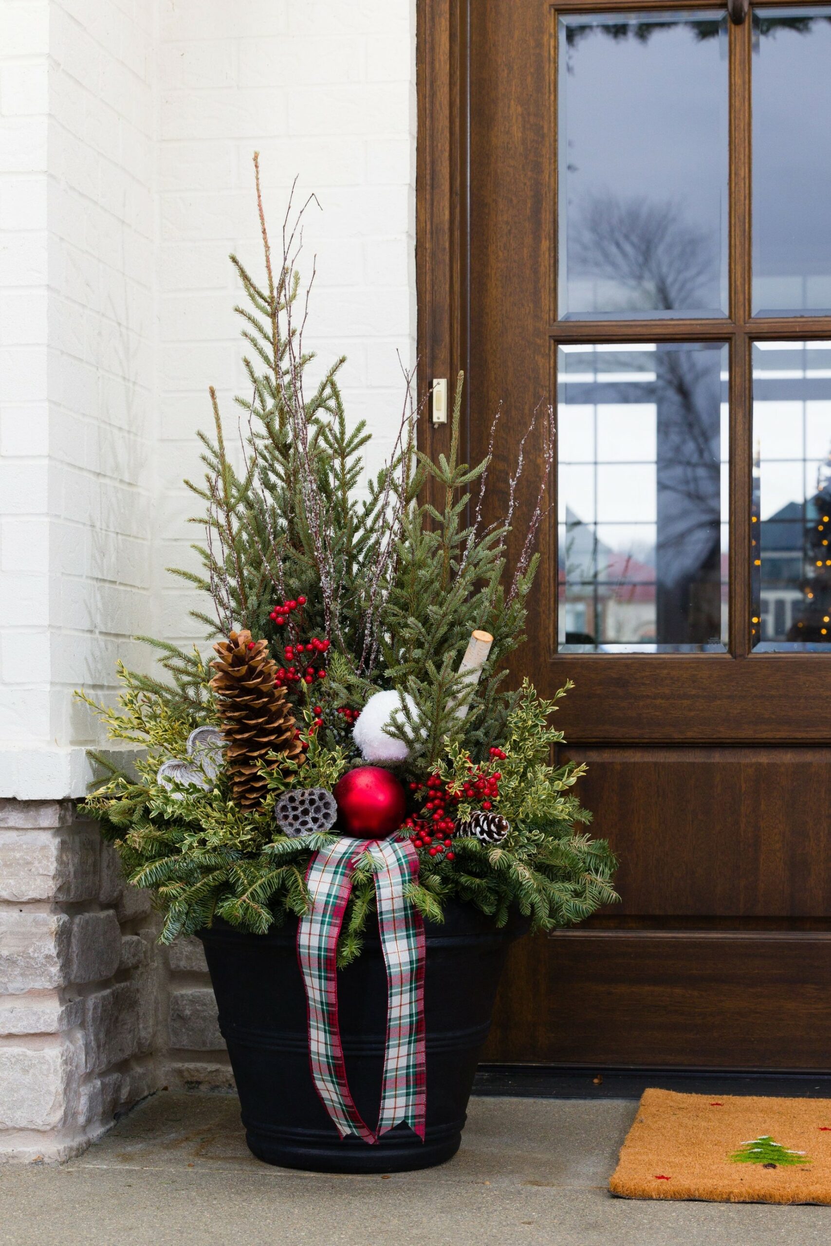 Christmas Porch Pots: A Festive DIY Guide