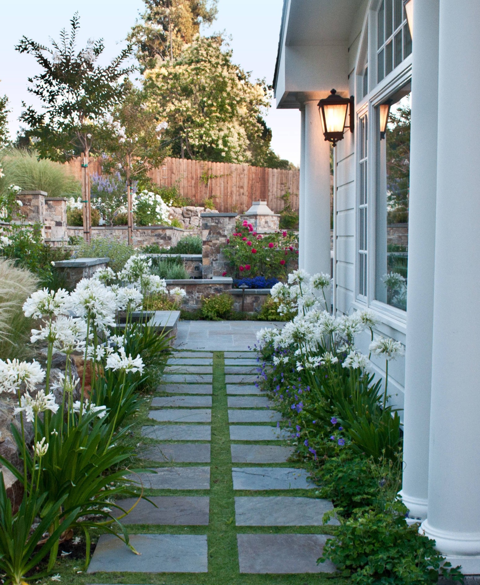 Side Of House Landscaping: A Curb Appeal Transformation