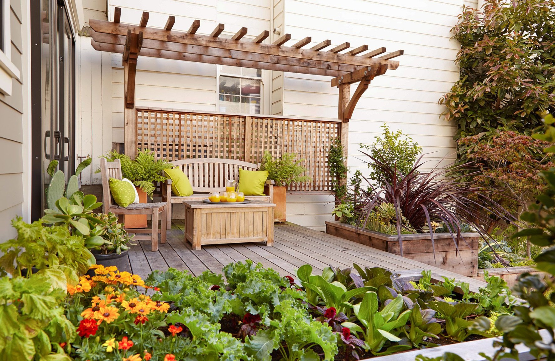 Garden Landscaping Ideas: Transform Your Outdoor Space