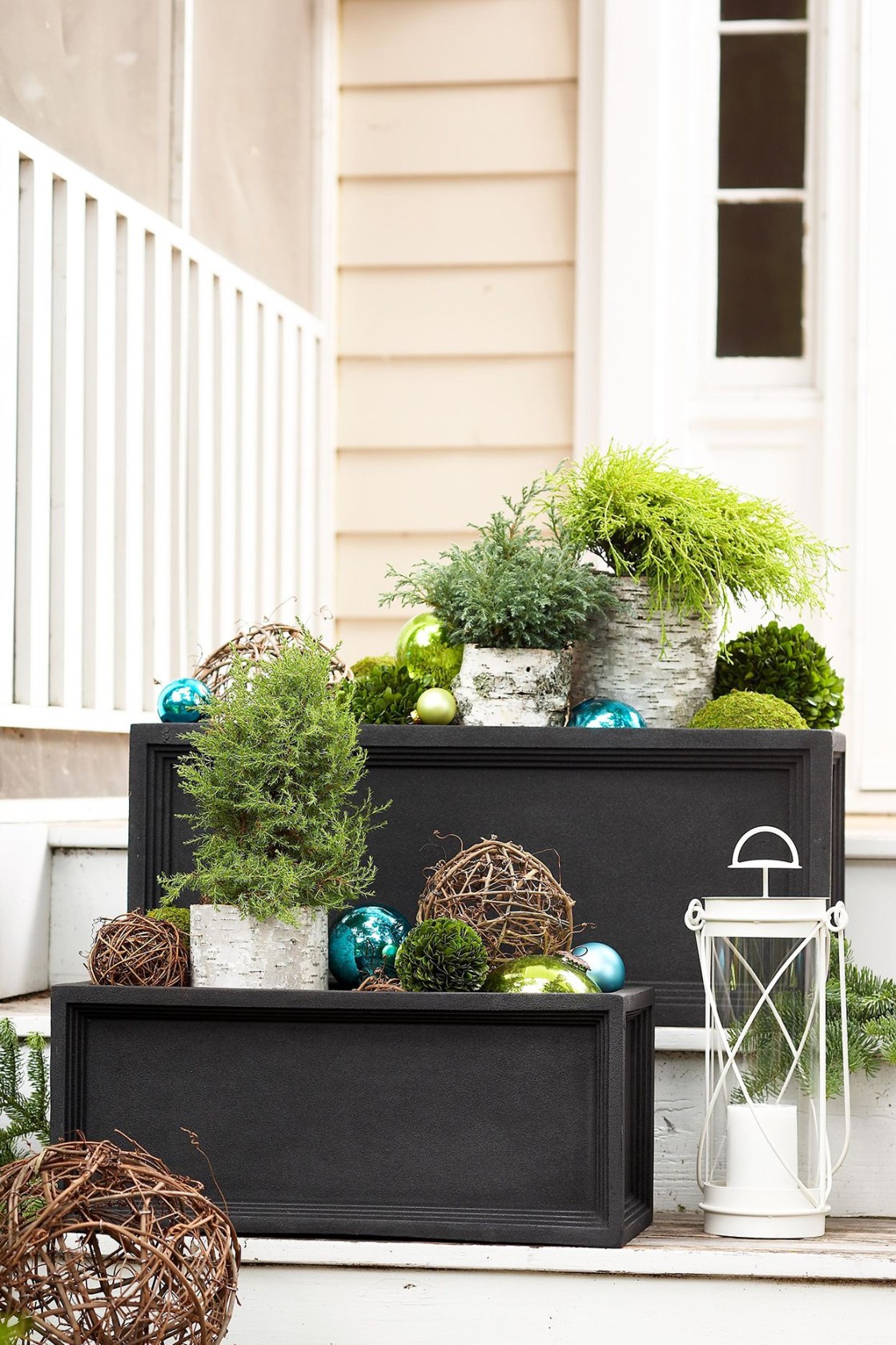 Outdoor Planter Decor: Elevate Your Outdoor Space With Style